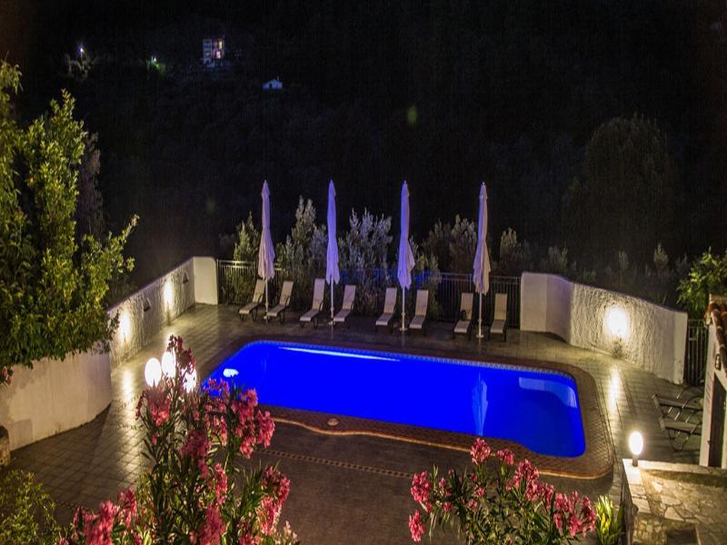 Villa Albanis Kolios Eksteriør bilde