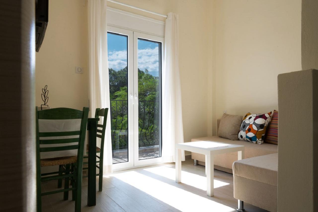 Villa Albanis Kolios Eksteriør bilde